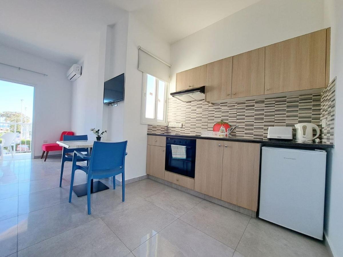 Florence Hotel Apartments Ajia Napa Zewnętrze zdjęcie